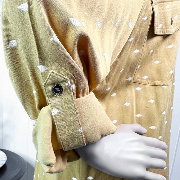 Gold & White a.n.a. Button Down Blouse XXL So comfortable! - Picture 8 of 10